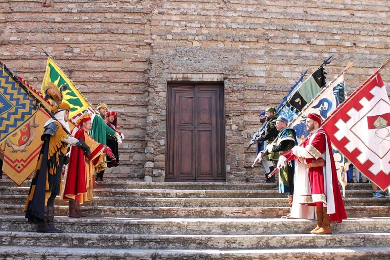 Il Loggione,Montepulciano Esperienza Toscana, 150 Mt Da Piazza Grande Ngoại thất bức ảnh